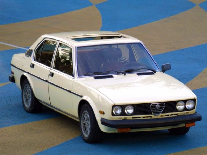 Alfa Romeo Alfetta (116)