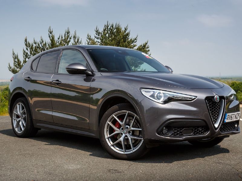 Alfa Romeo Stelvio (949, facelift 2022)