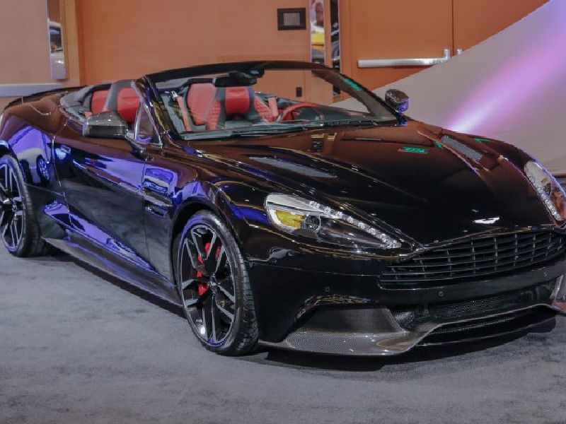 Aston Martin DB9 GT Coupe