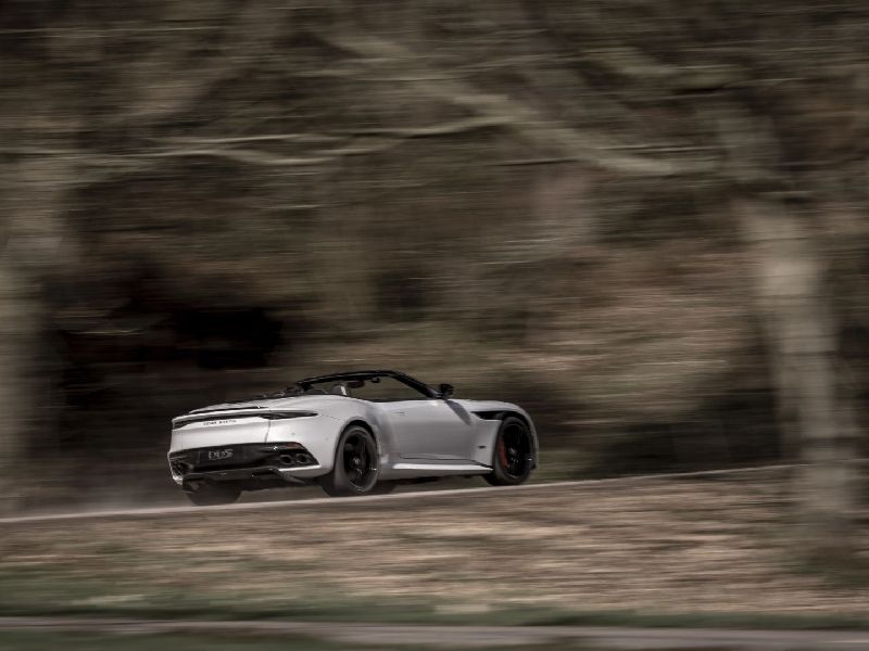 Aston Martin DBS Superleggera