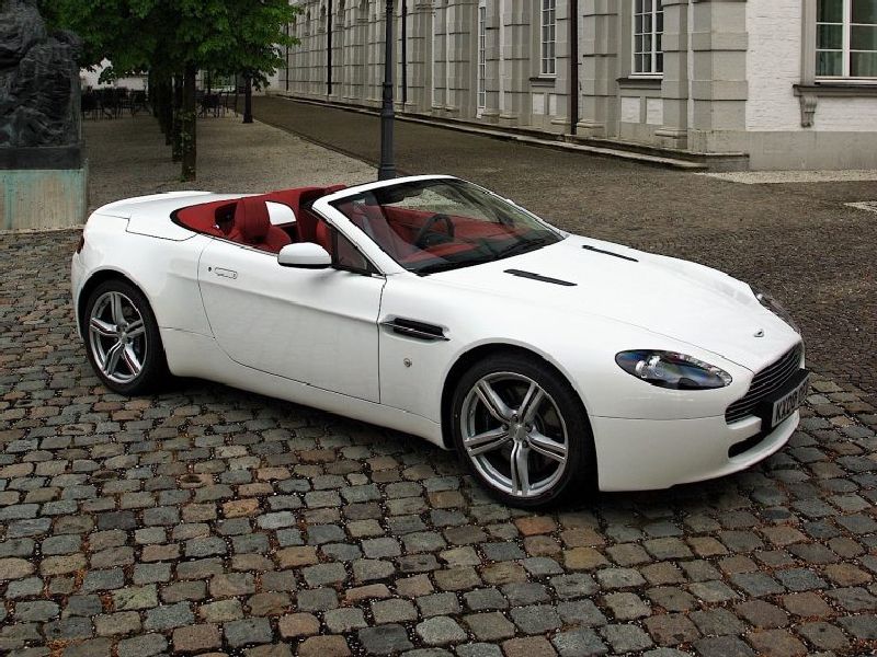 Aston Martin V8 Vantage (facelift 2008)