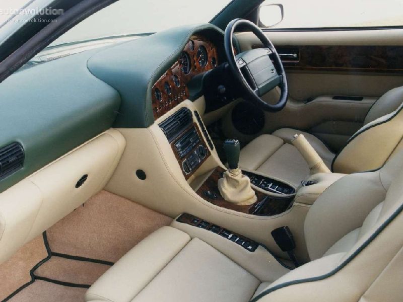 Aston Martin Virage Vantage