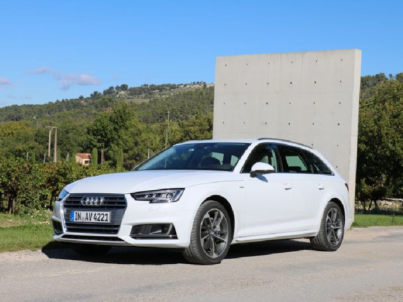 Audi S4 (B9)