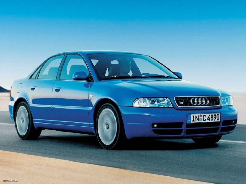 Audi S4 Avant (8D,B5)