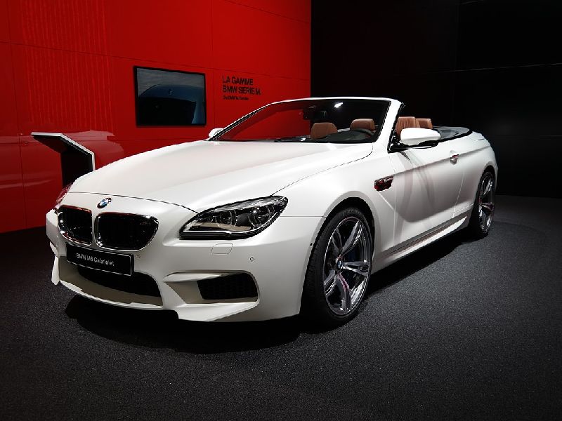 BMW M8 Cabriolet (F91, facelift 2022)