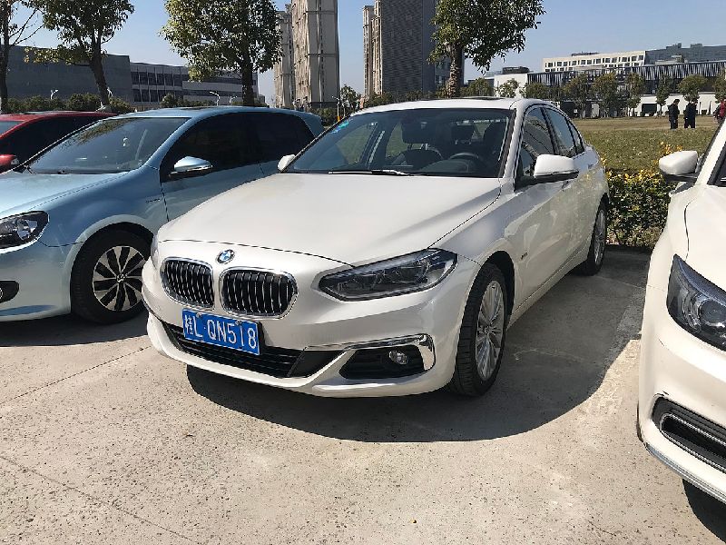 BMW Série 1 Berline (F52)