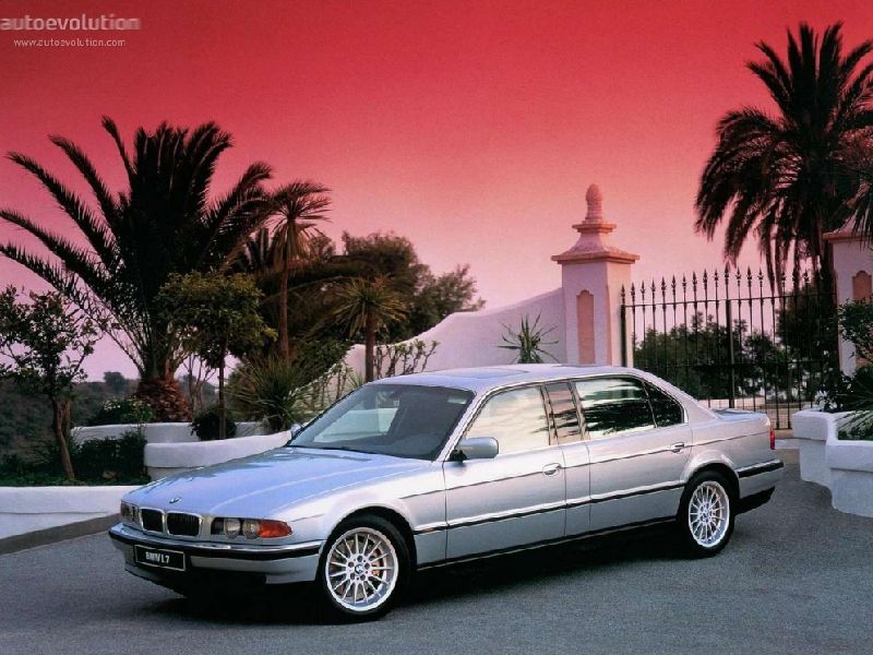 BMW Série 7 (E38)