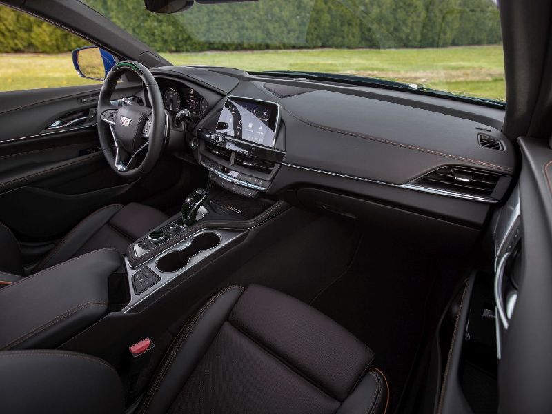 Cadillac CT4