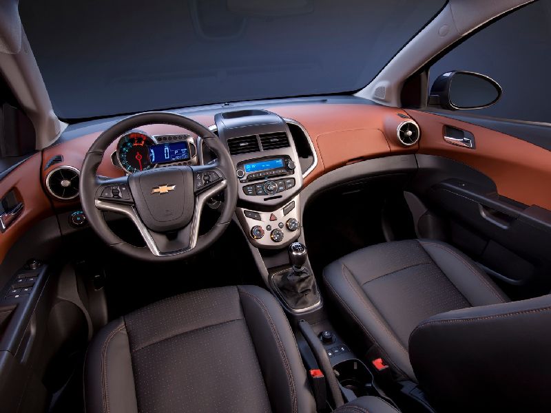 Chevrolet Sonic I Hatchback (facelift 2016)