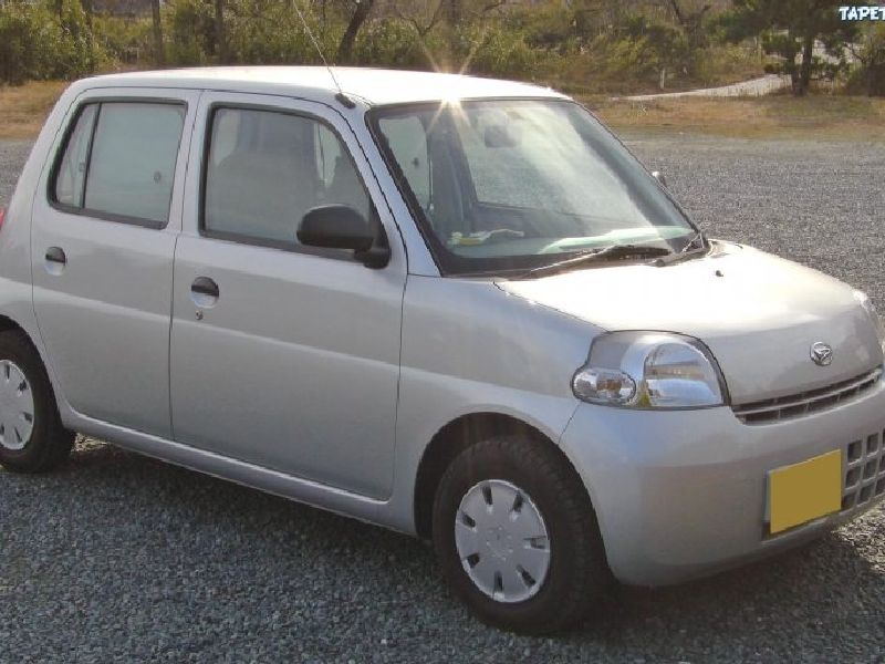 Daihatsu Esse (J)