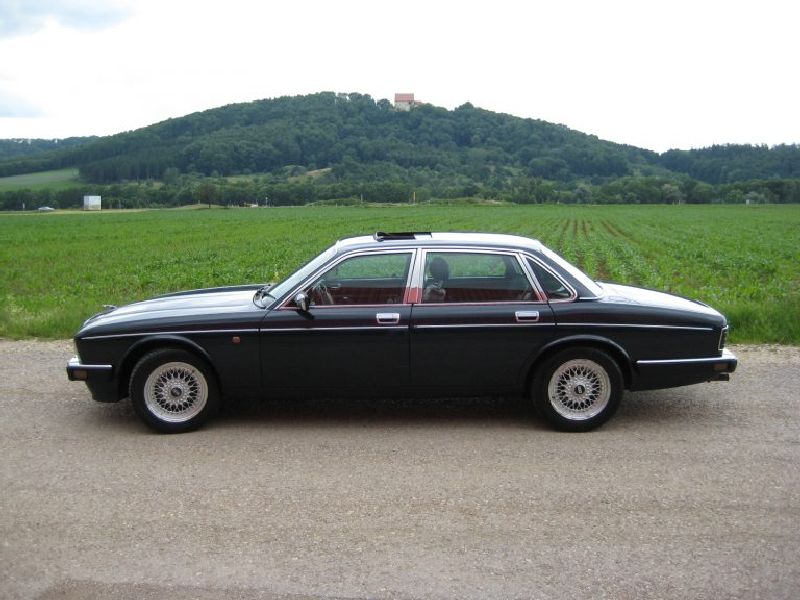 Daimler XJ 40, 81