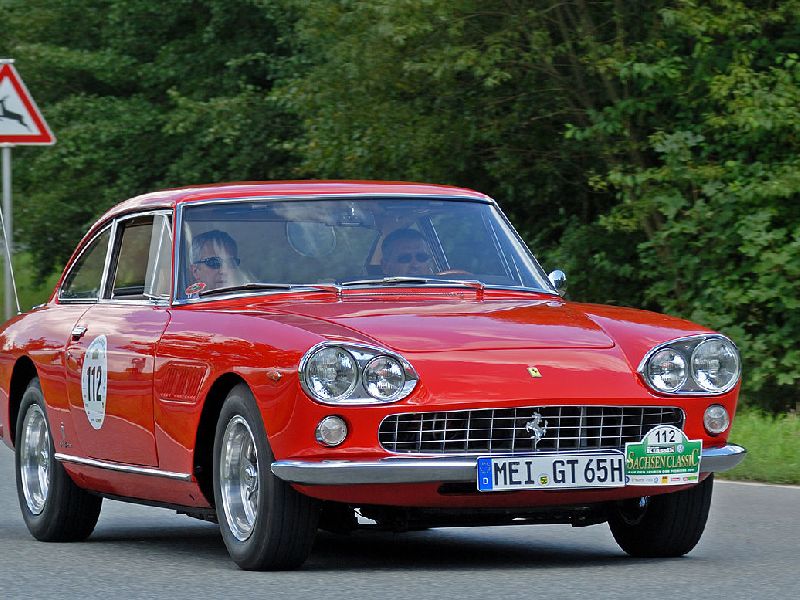 Ferrari 330 GT 2+2 (Serie 2)