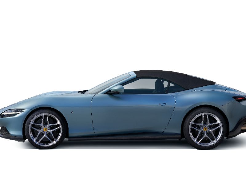 Ferrari Roma Spider