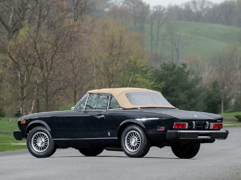 Fiat 124 Spider