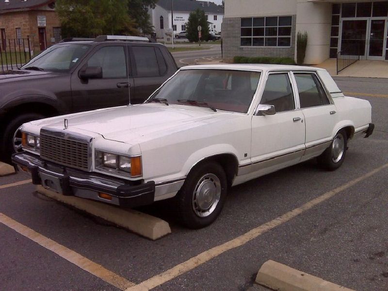 Ford Granada Turnier (GNU)
