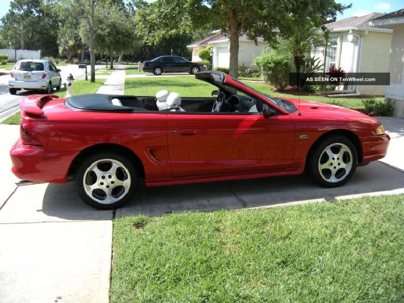 Ford Mustang IV