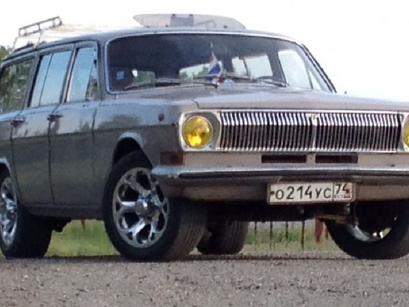 GAZ 2412
