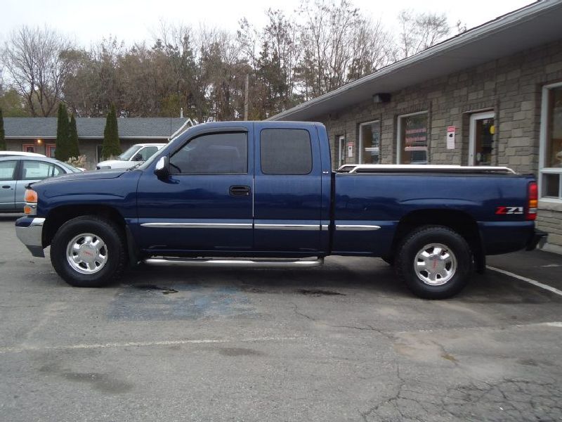 GMC Sierra (GM840)