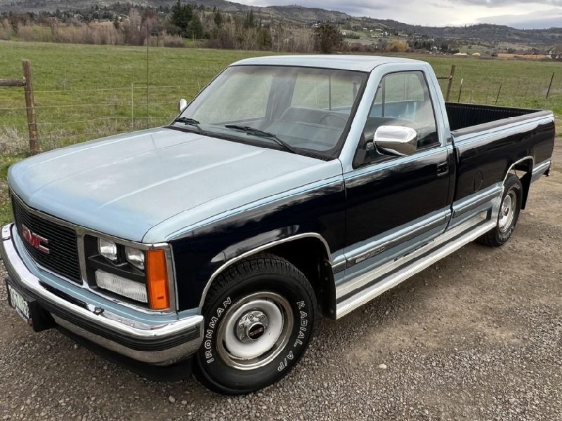 GMC Sierra 1500 I (GMT400) Club Coupe SWB Wideside