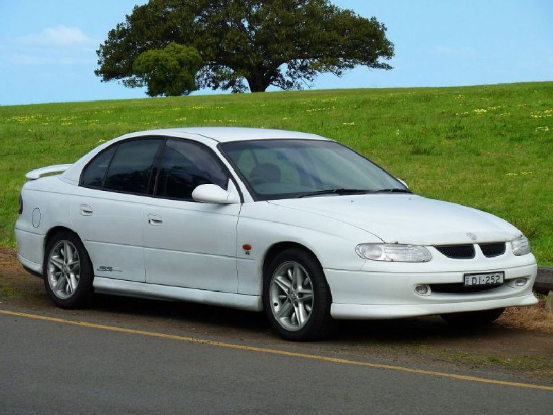 Holden Commodore (VT)