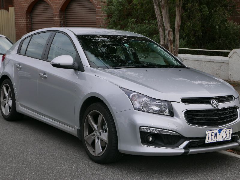 Holden Cruze Sedan (JH, facelift 2015)