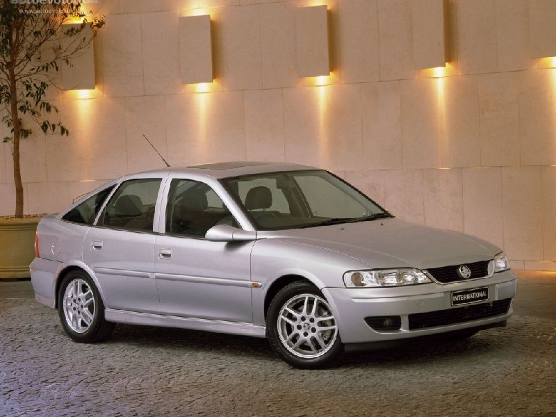Holden Vectra (B)
