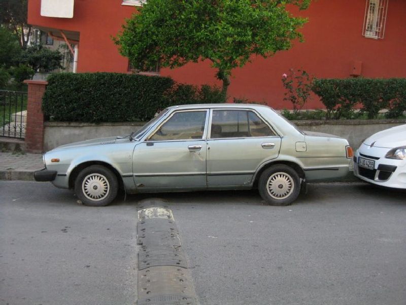 Honda Accord I Hatchback (SJ,SY)