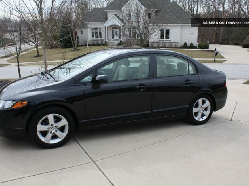 Honda Civic VIII sedan