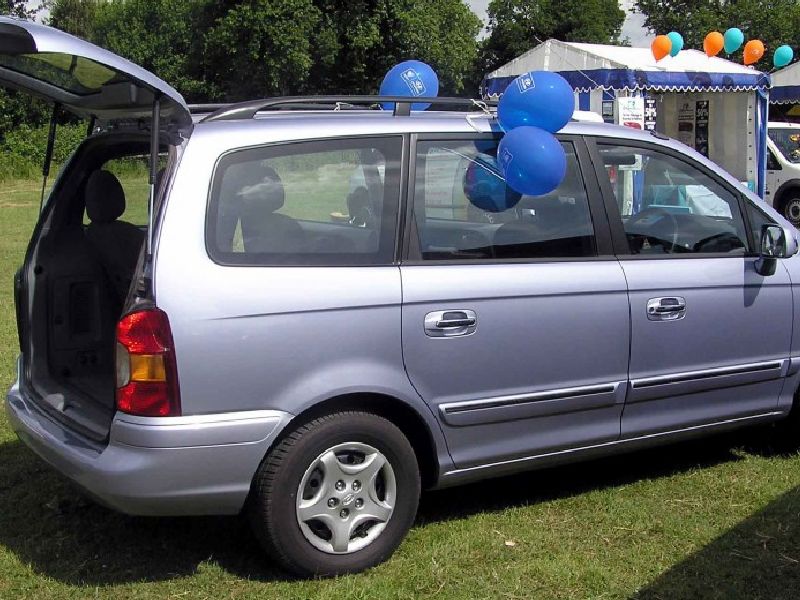 Hyundai Trajet (FO)