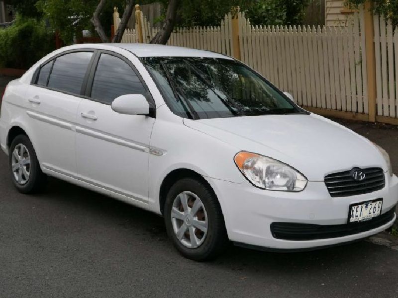 Hyundai Verna Hatchback