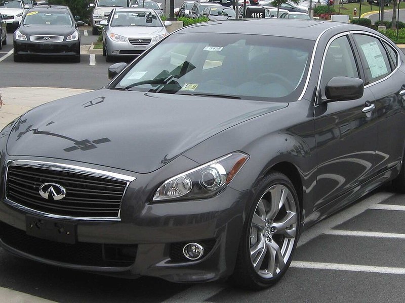 Infiniti M IV (Y51)