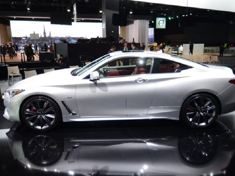 Infiniti Q60 II Coupe