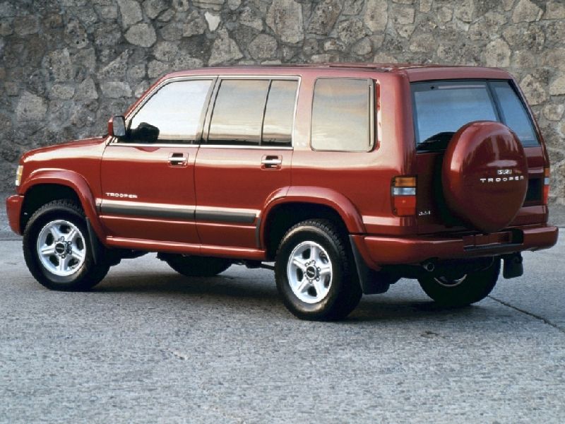 Isuzu Trooper (UBS)