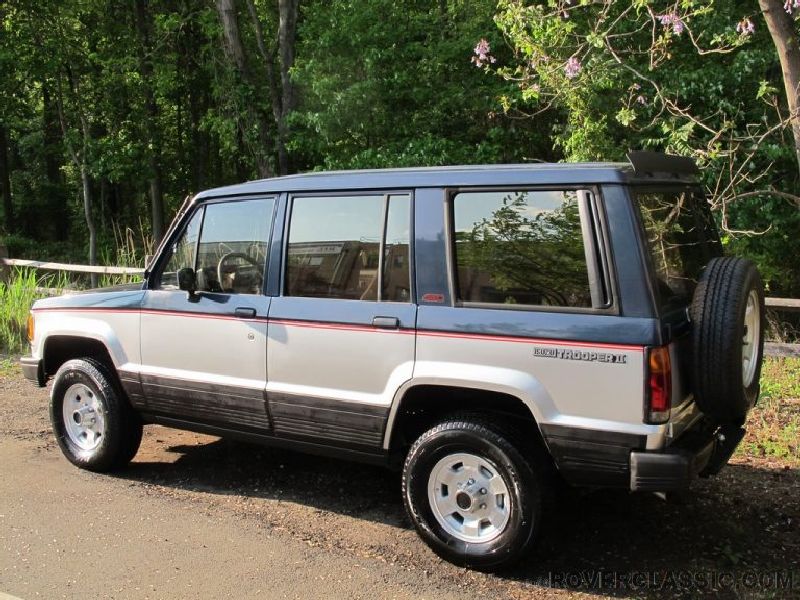 Isuzu Trooper Soft Top