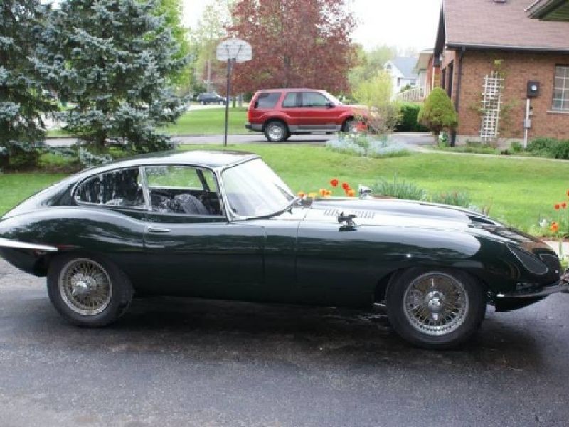 Jaguar E-type 2+2