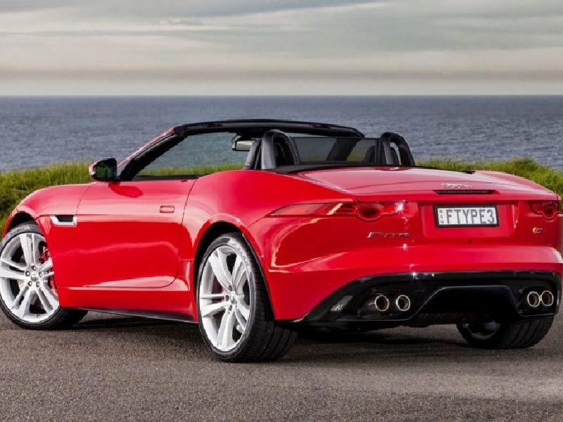 Jaguar XE (X760)