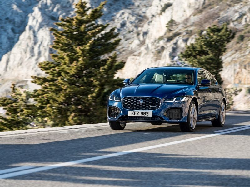 Jaguar XF (X260)