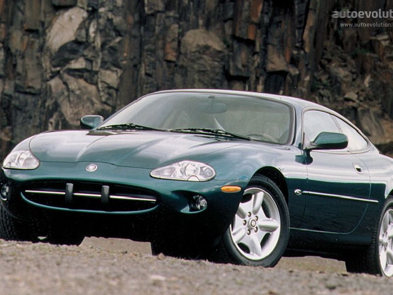 Jaguar XKR Coupe II