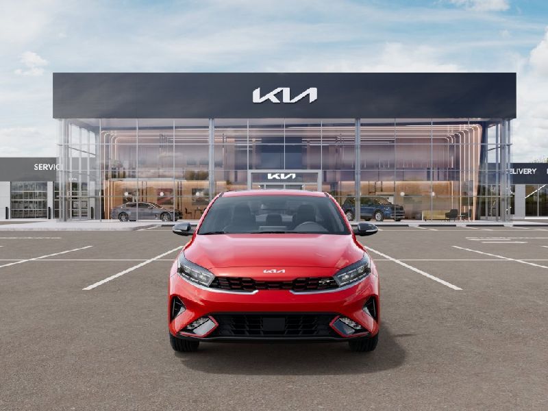 Kia K3 Hatchback II (facelift 2021)