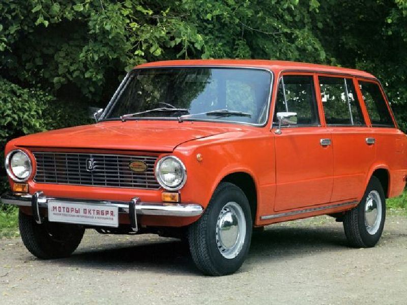 Lada 21023