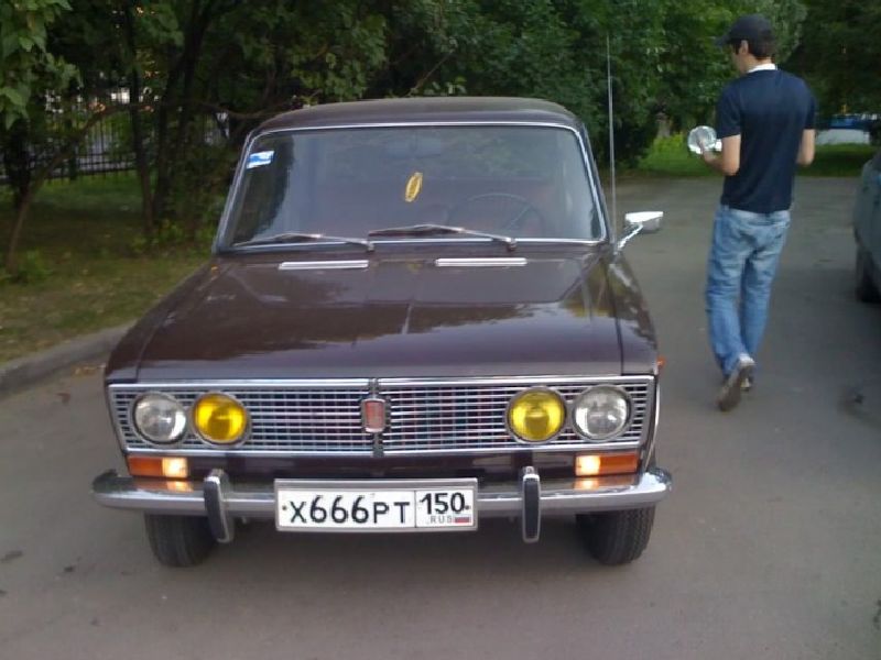 Lada 21035
