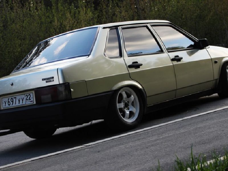 Lada 21099-20