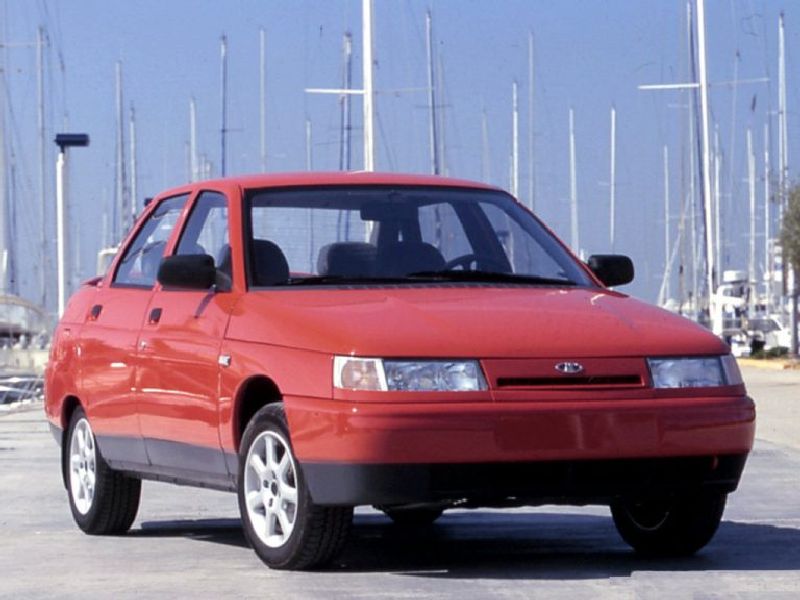 Lada 21102