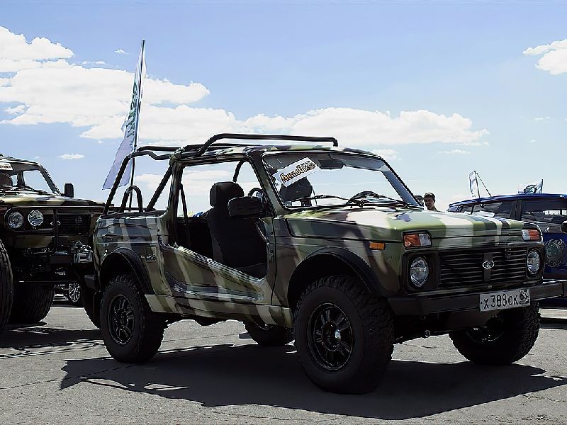 Lada 4x4 Bronto