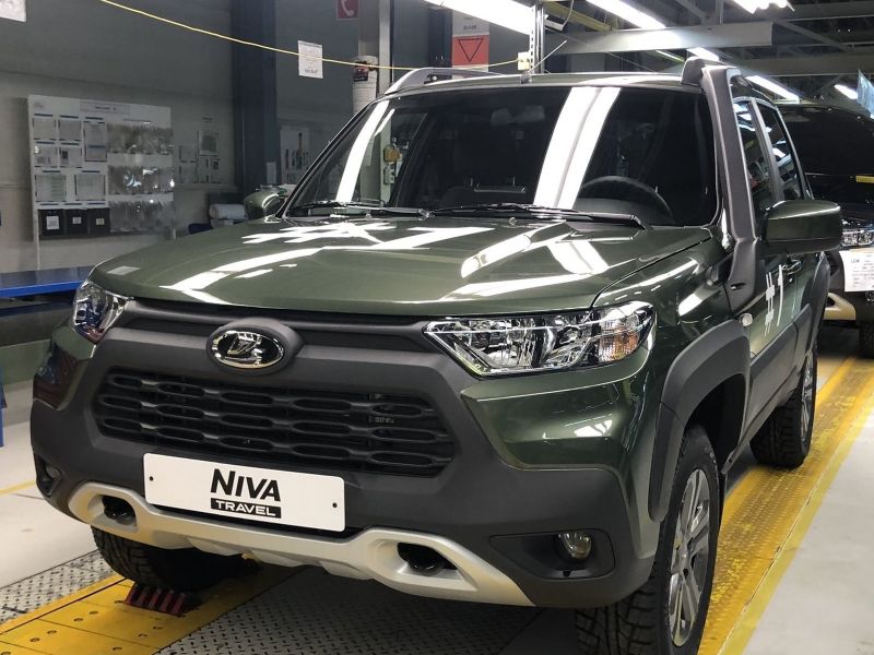 Lada Niva Travel