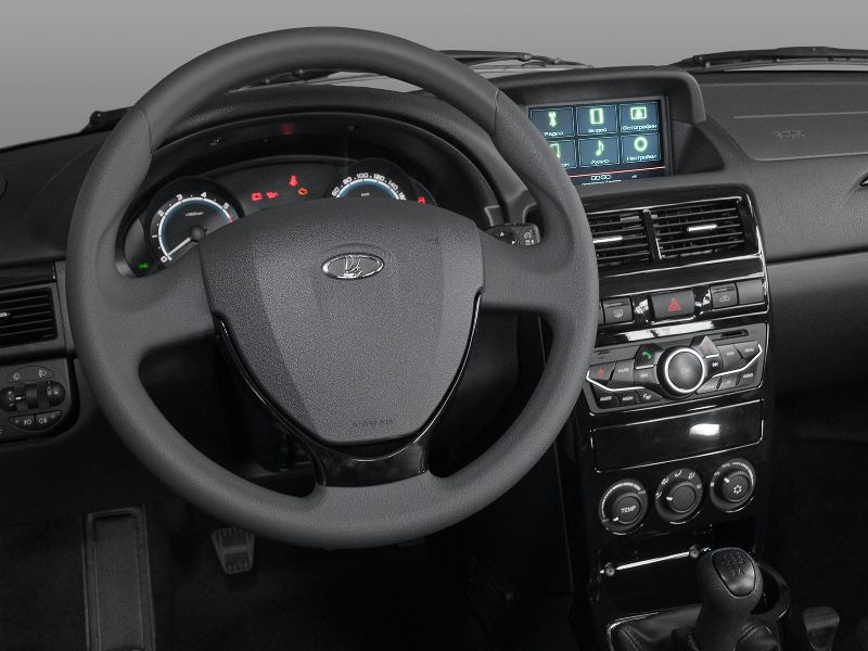 Lada Priora I Hatchback (facelift 2013)