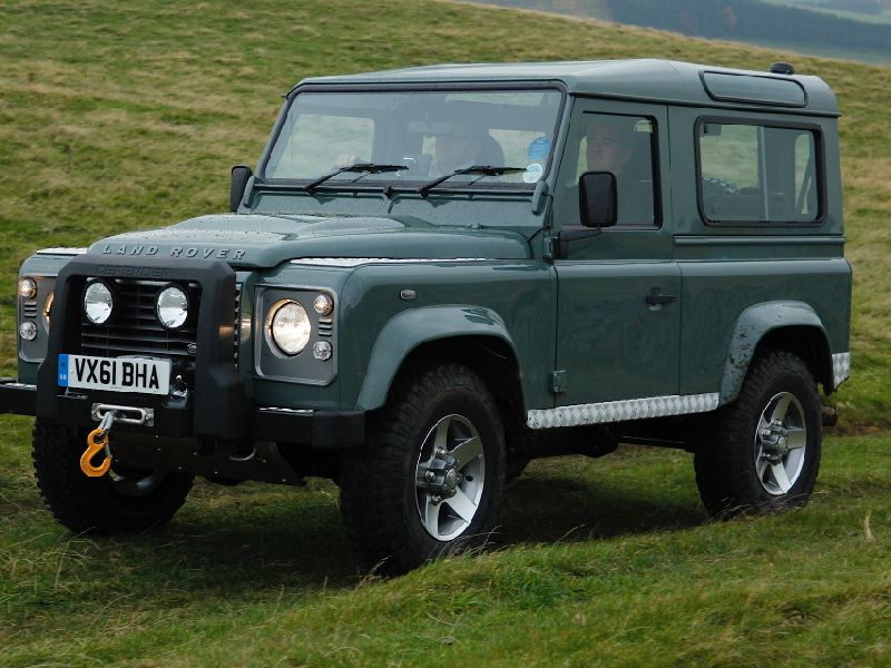 Land Rover Defender 90