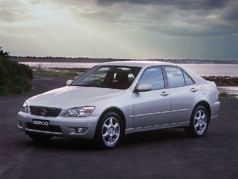 Lexus IS I (XE10)