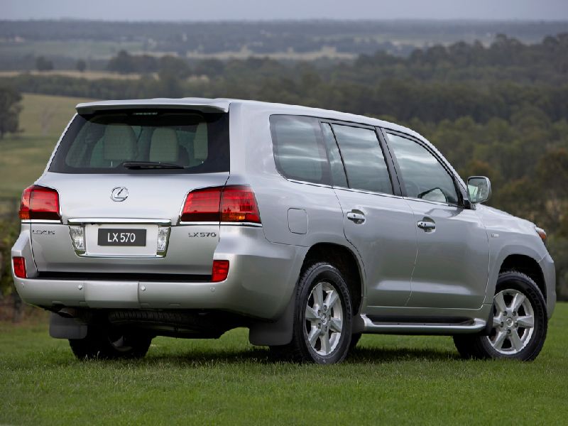 Lexus LX II
