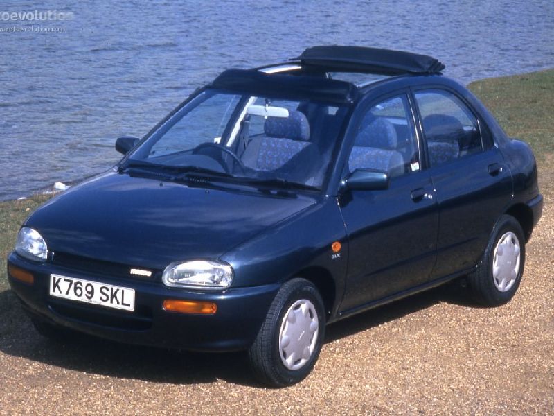 Mazda 121 II (DB)